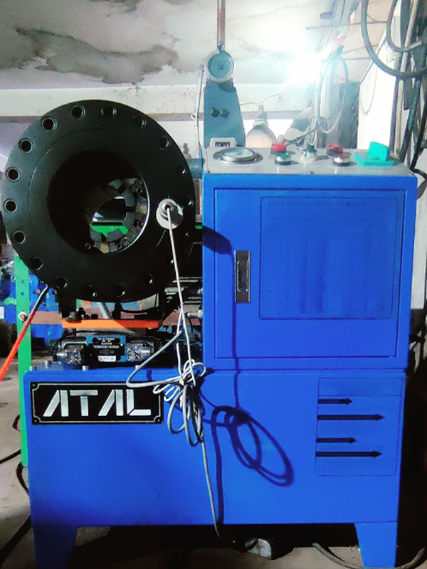 Hose crimping machine - Gallery